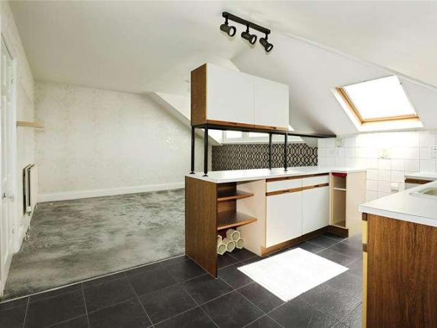 1 bed flat for sale
