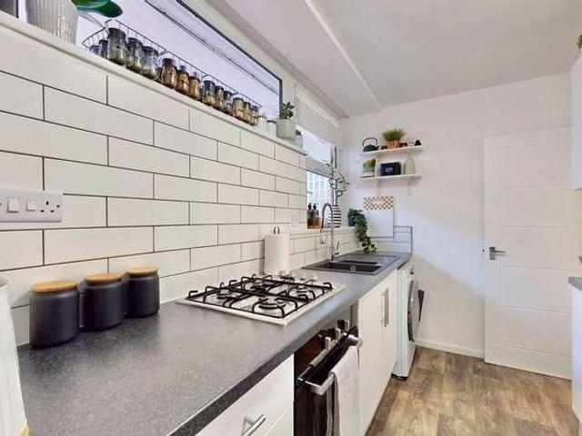 1 bed flat for sale