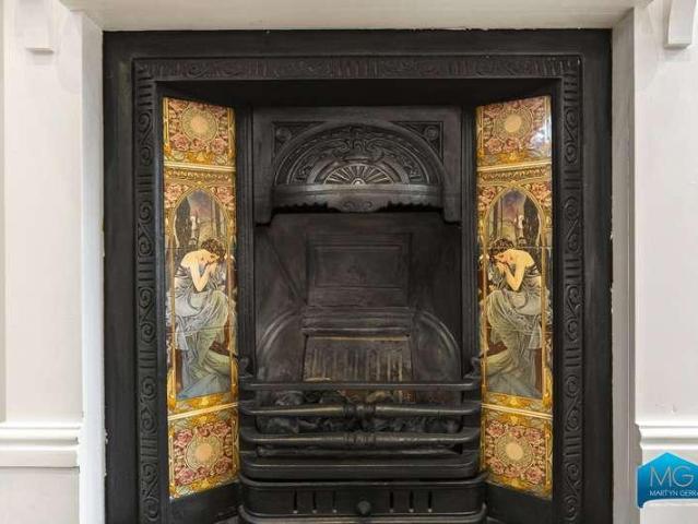 1 bed flat for sale