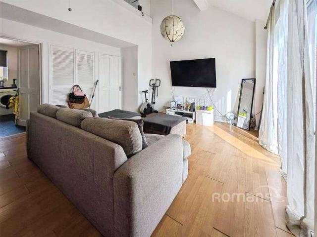 1 bed flat for sale