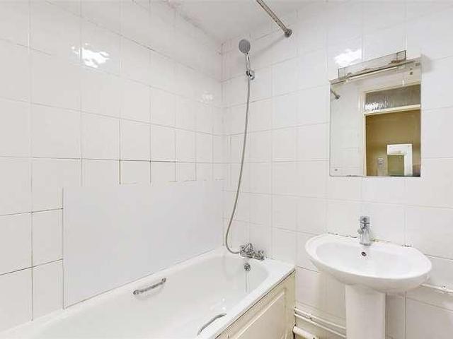 1 bed flat for sale