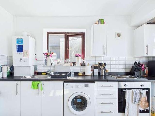 1 bed flat for sale