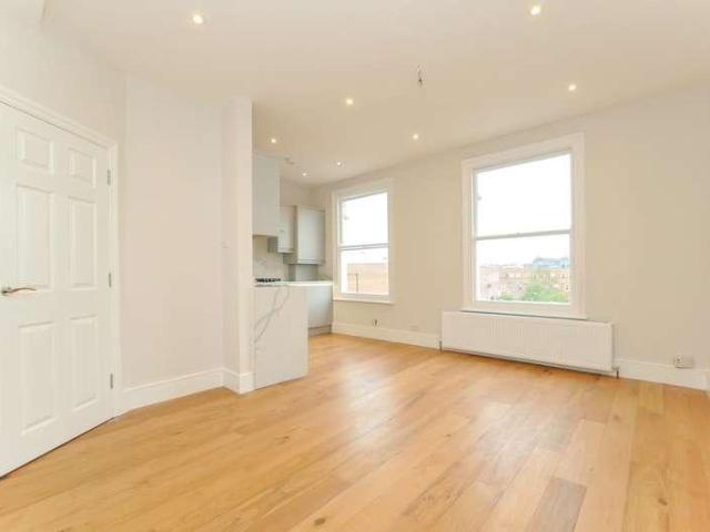 1 bed flat for sale