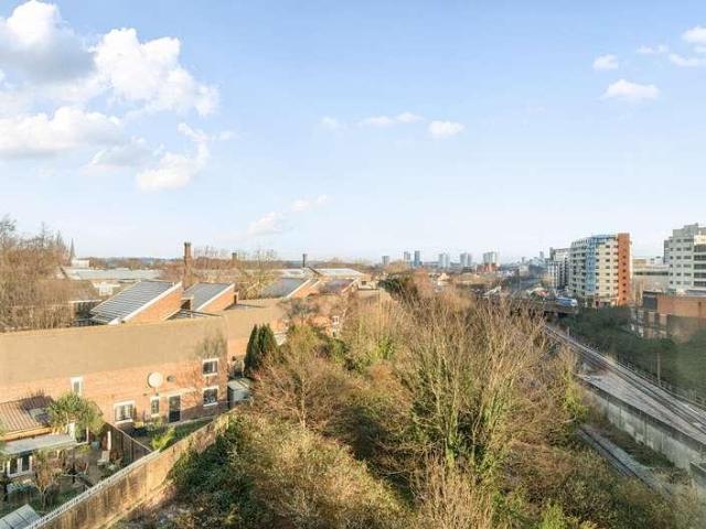 1 bed flat for sale