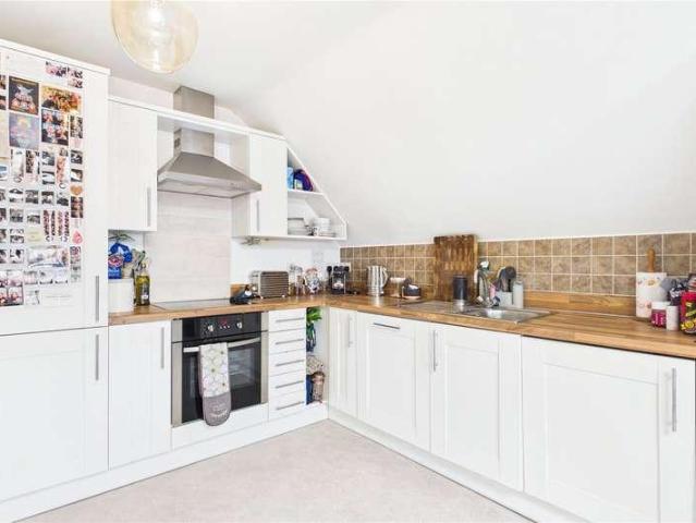 1 bed flat for sale