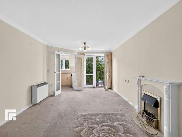 1 bed flat for sale