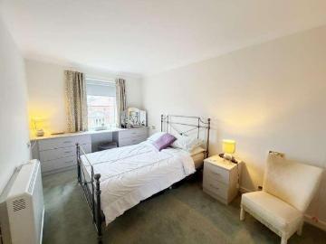 1 bed flat for sale