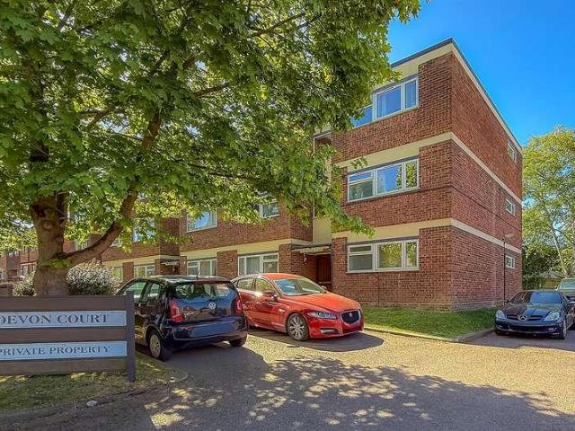 1 bed flat for sale