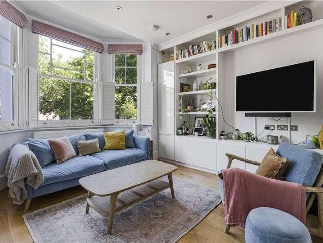 1 bed flat for sale