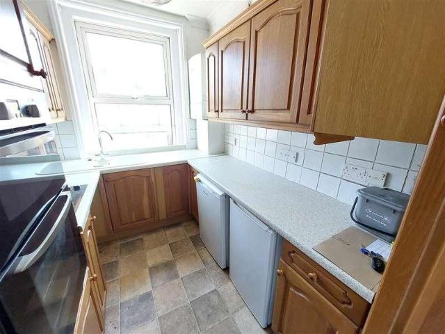 1 bed flat for sale