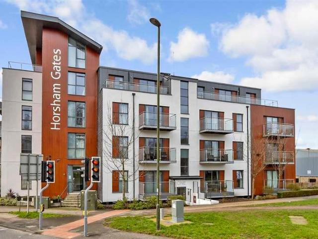 1 bed flat for sale