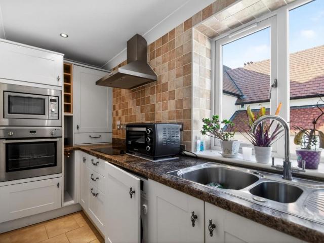 1 bed flat for sale