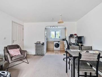 1 bed flat for sale
