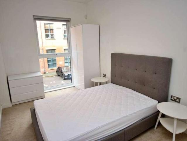 1 bed flat for sale