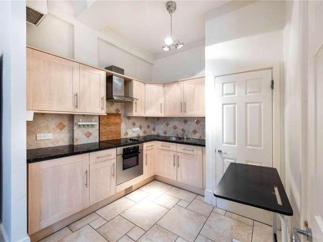1 bed flat for sale