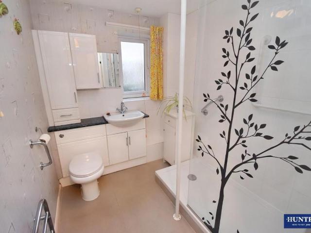 1 bed flat for sale
