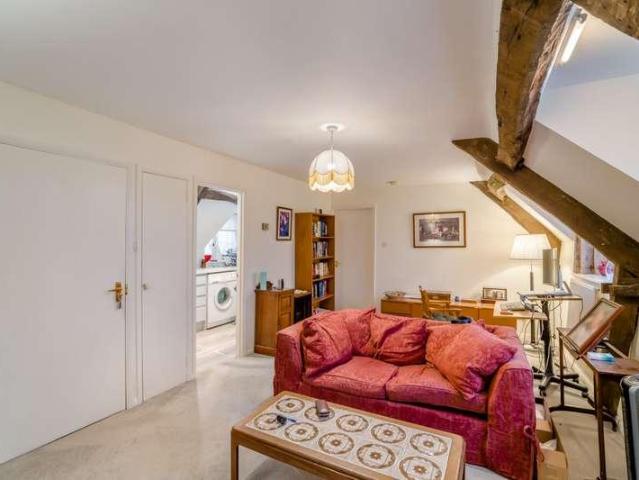 1 bed flat for sale