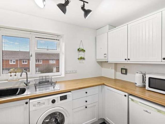 1 bed flat for sale