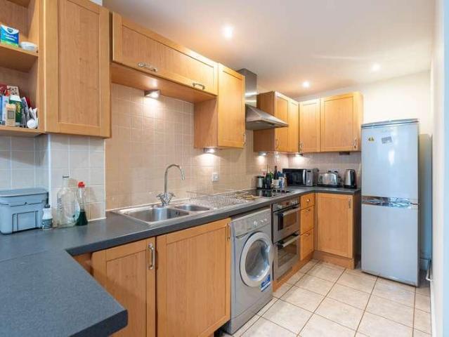 1 bed flat for sale