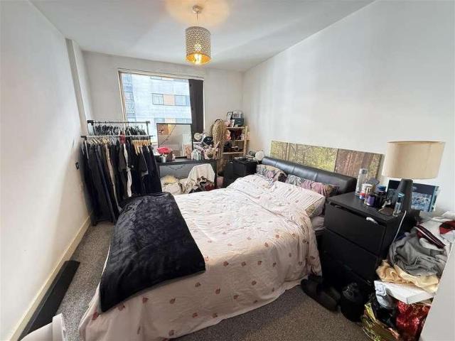 1 bed flat for sale