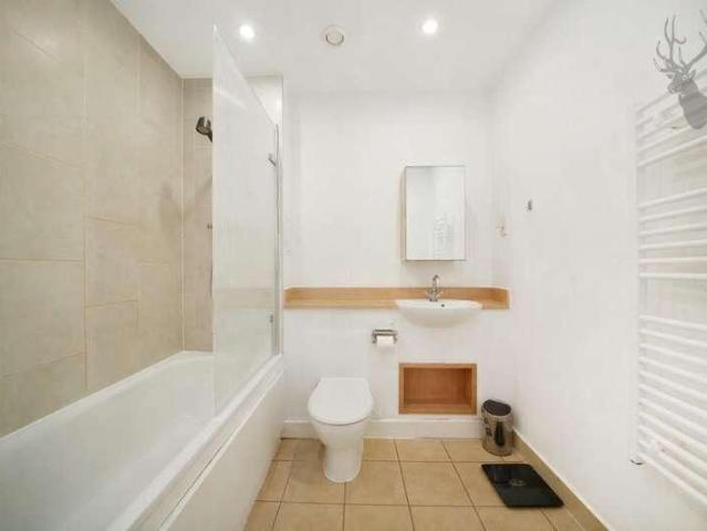 1 bed flat for sale