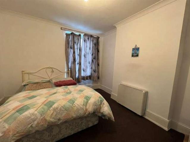 1 bed flat for sale