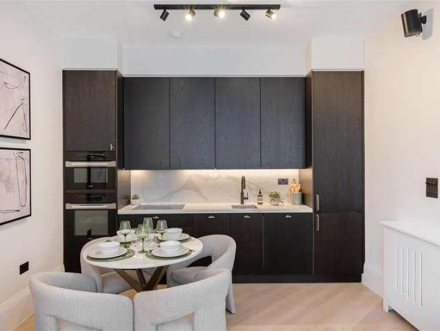 1 bed flat for sale