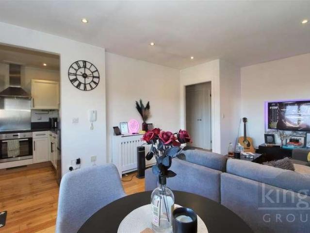 1 bed flat for sale