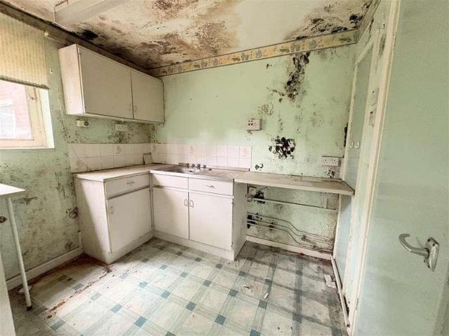 1 bed flat for sale