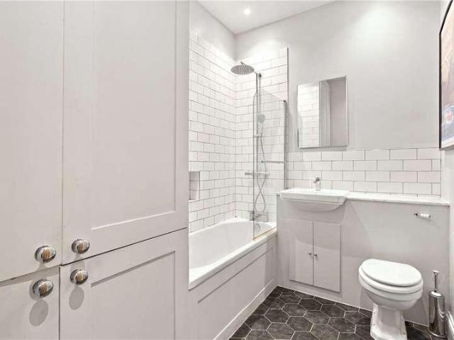 1 bed flat for sale