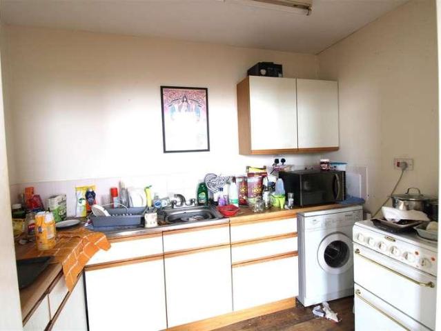 1 bed flat for sale