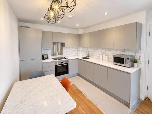 1 bed flat for sale