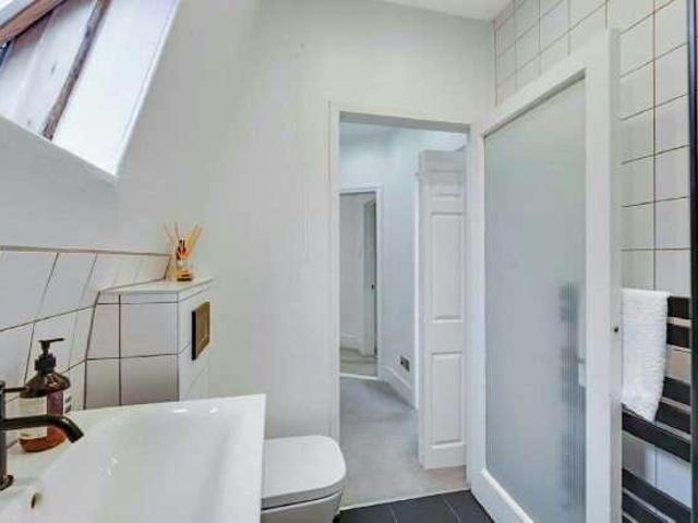 1 bed flat for sale