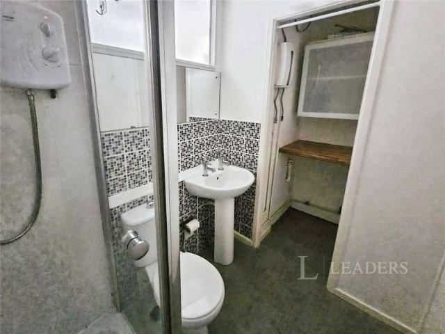 1 bed flat for sale