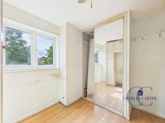 1 bed flat for sale