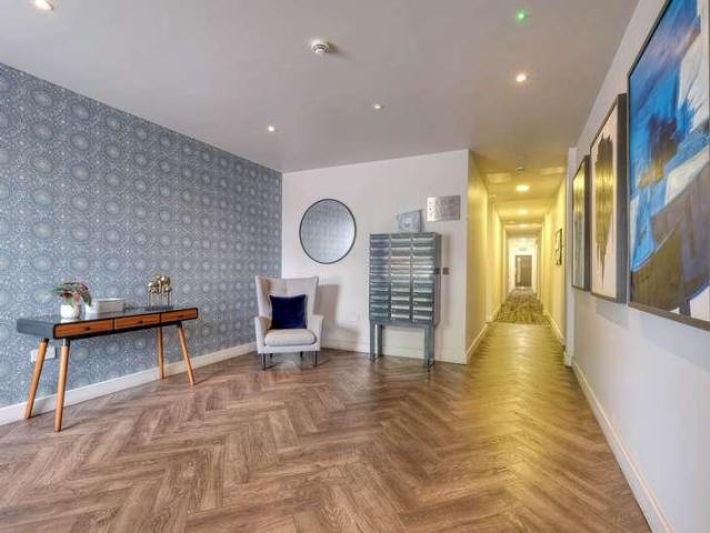 1 bed flat for sale