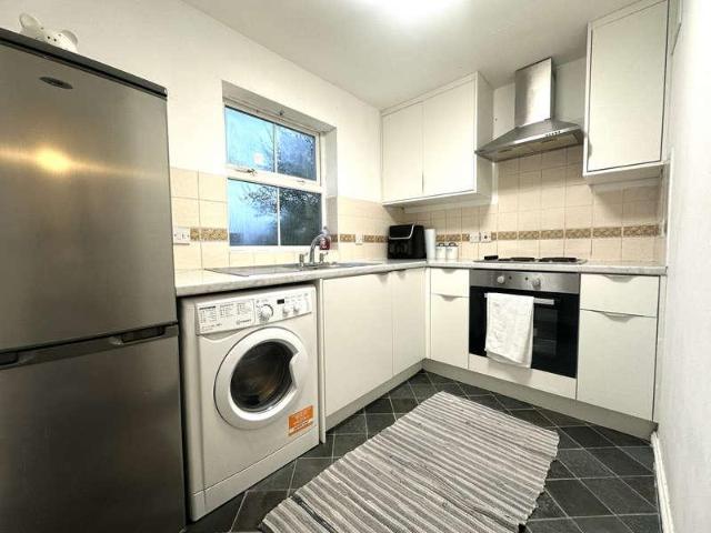 1 bed flat for sale