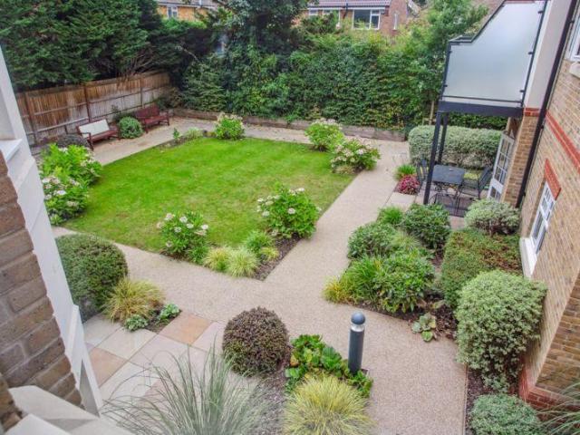 1 bed flat for sale