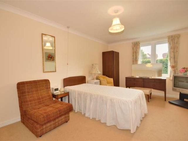 1 bed flat for sale