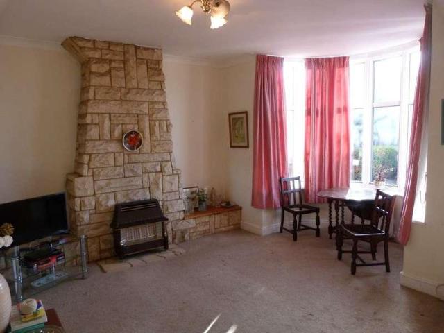 1 bed flat for sale