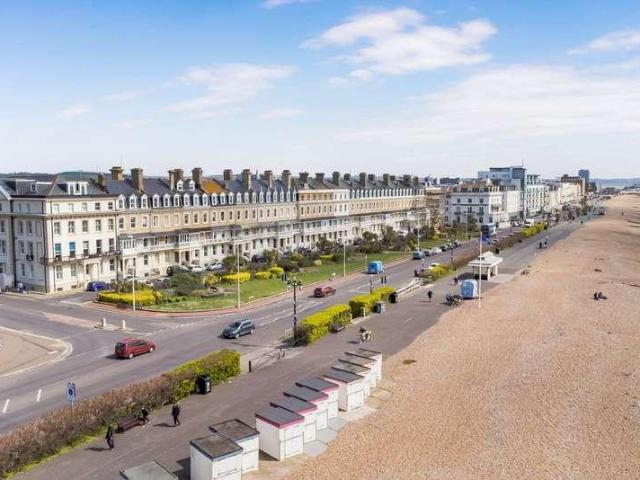 1 bed flat for sale