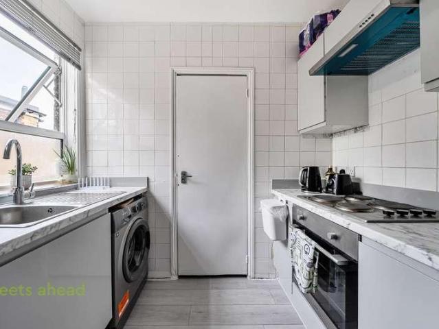 1 bed flat for sale