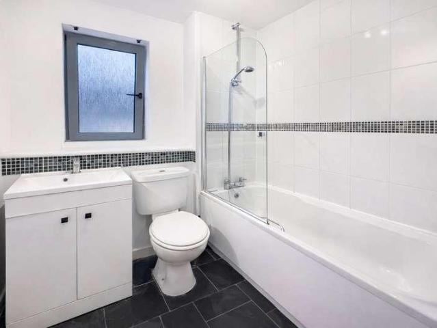 1 bed flat for sale