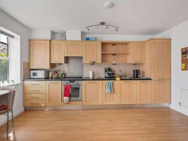 1 bed flat for sale