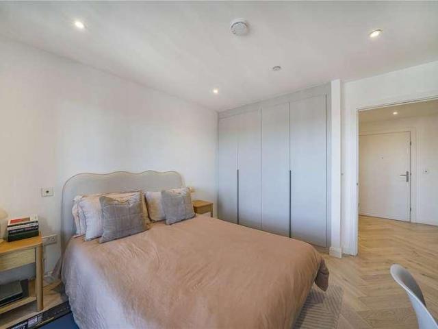 1 bed flat for sale