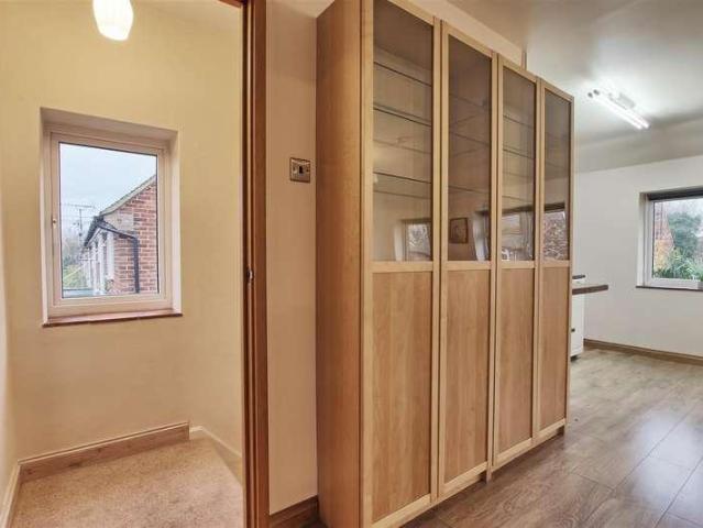 1 bed flat for sale