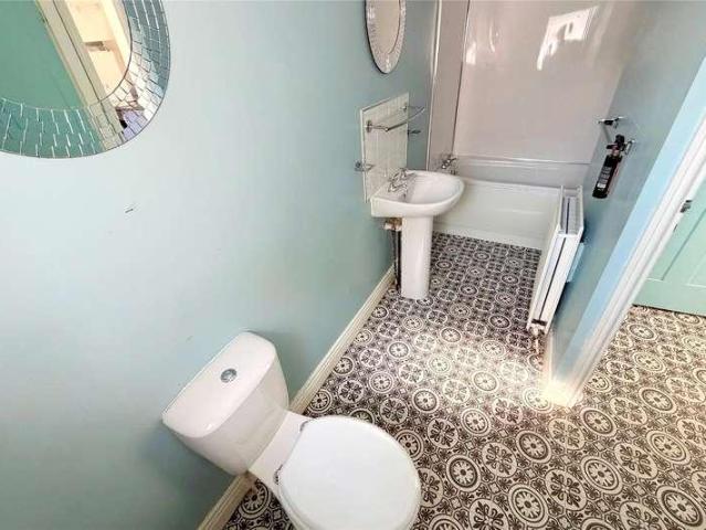 1 bed flat for sale