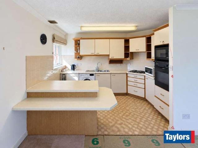 1 bed flat for sale