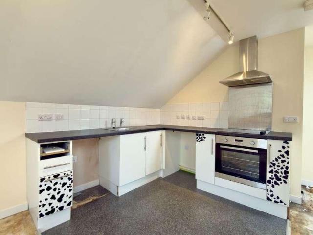 1 bed flat for sale
