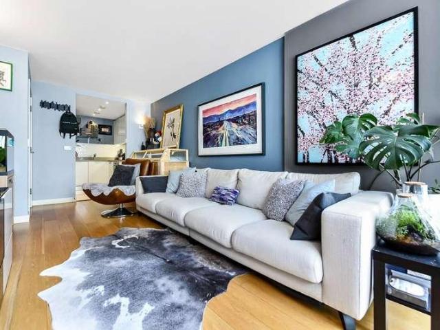 1 bed flat for sale